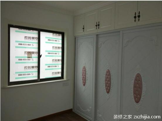 颐景湾畔油漆施工