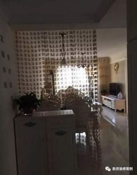 70平小户型装修全买欧式家具,看看这效果,就是失败案例