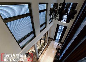奧龍官邸聯(lián)排別墅