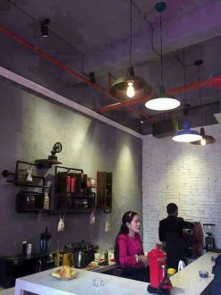 海倫國際公裝優(yōu)咖啡店實景圖