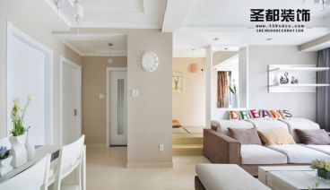 風景蝶園隨性現(xiàn)代風格客廳實拍圖