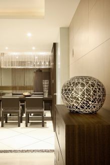 中港城現(xiàn)代簡約餐廳效果圖