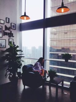 接待區2