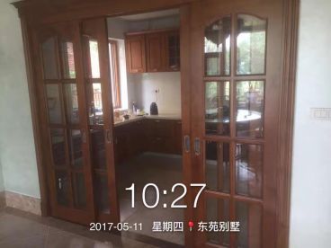東苑別墅歐式古典廚房效果圖
