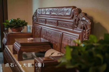 盤龍世紀(jì)城中式客廳效果圖
