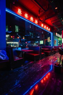 TOPTOW2077.頂兩口小酒館工業(yè)風(fēng)效果圖