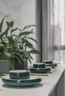 芒果社現(xiàn)代簡約餐廳效果圖