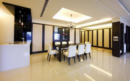 白色簡約風(fēng)格餐廳吊頂裝修設(shè)計案例