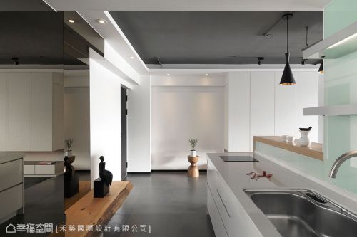 現代簡約廚房吊頂裝修圖