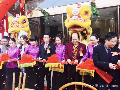 众多知名商家进驻,粤保中心广场成广州车陂新地标
