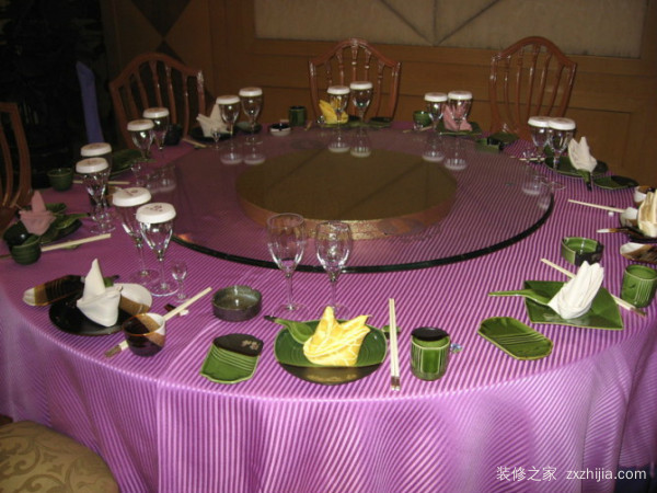 酒店餐桌餐椅选购 酒店餐桌餐椅保养维护  第2张