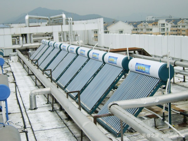 2,畅夏太阳能热水器家用一体式全自动光电两用不锈钢智能新型