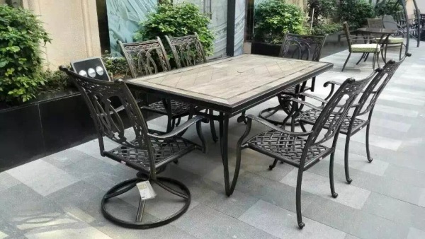 庭院花园家具有什么材料，庭院花园建设步骤  第3张