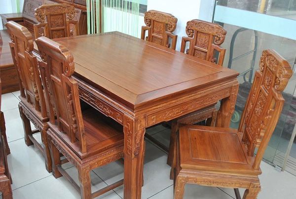 实木仿古家具之红木家具排行 榆木仿古家具怎么挑选  第1张