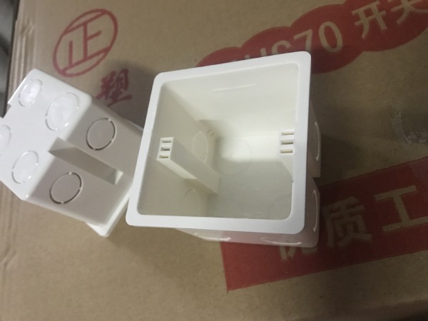 86型暗盒尺寸
