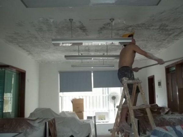 自己请工人装修烦吗