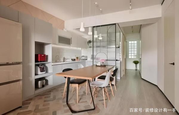 70㎡小户型,超大空间很明亮,客厅设计惊艳全场,又美又大气