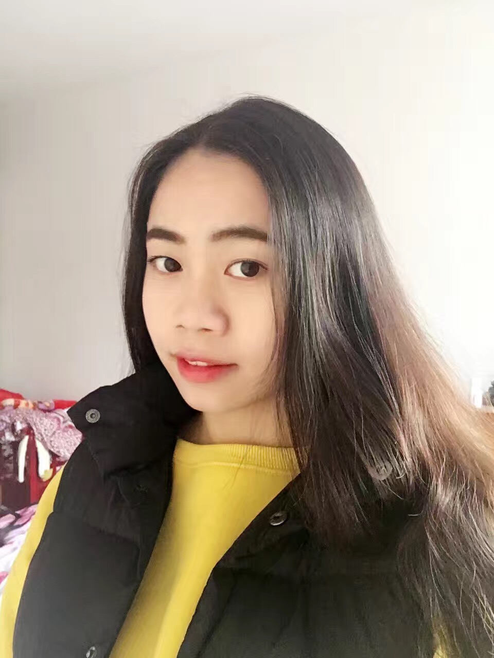 余丽君
