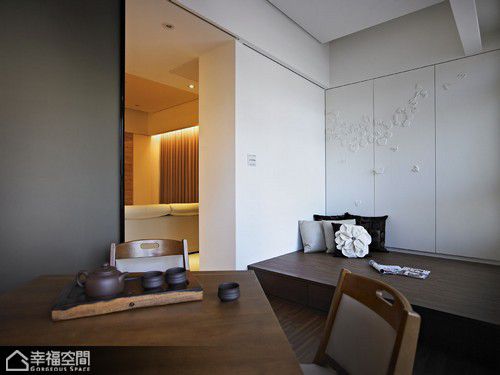 兩戶(hù)打通出綠意簡(jiǎn)約生活