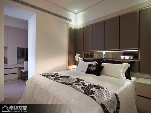 兩戶(hù)打通出綠意簡(jiǎn)約生活